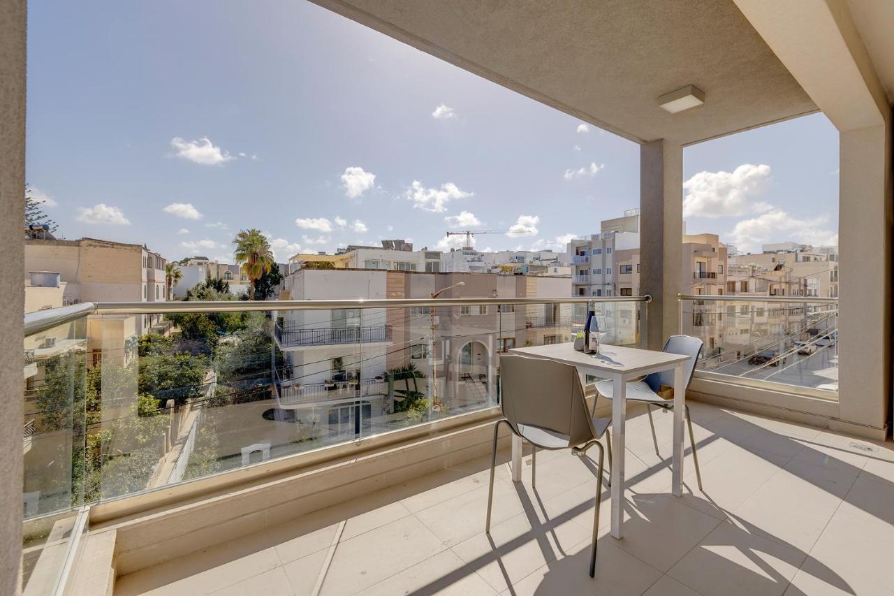 Modern 1Br Apartment In Central St Julian'S Saint Julian's Exterior photo